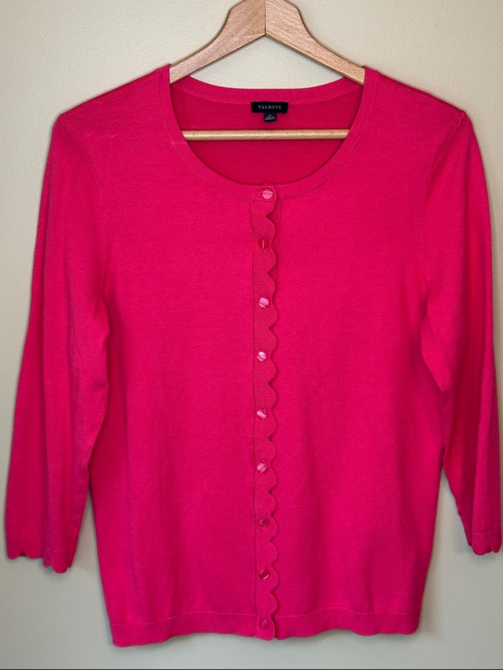 Talbots Fuchsia Scalloped Button Cardigan Size M